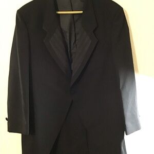 After Six Men, tuxedo/blazer. Size 46S